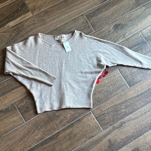 Cyrus Beige Women's Sweater